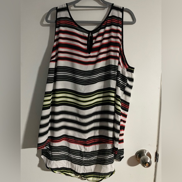 Maurice’s Women’s Multicolor Sleeveless Tank Top Shirt Size 3 - Picture 1 of 8